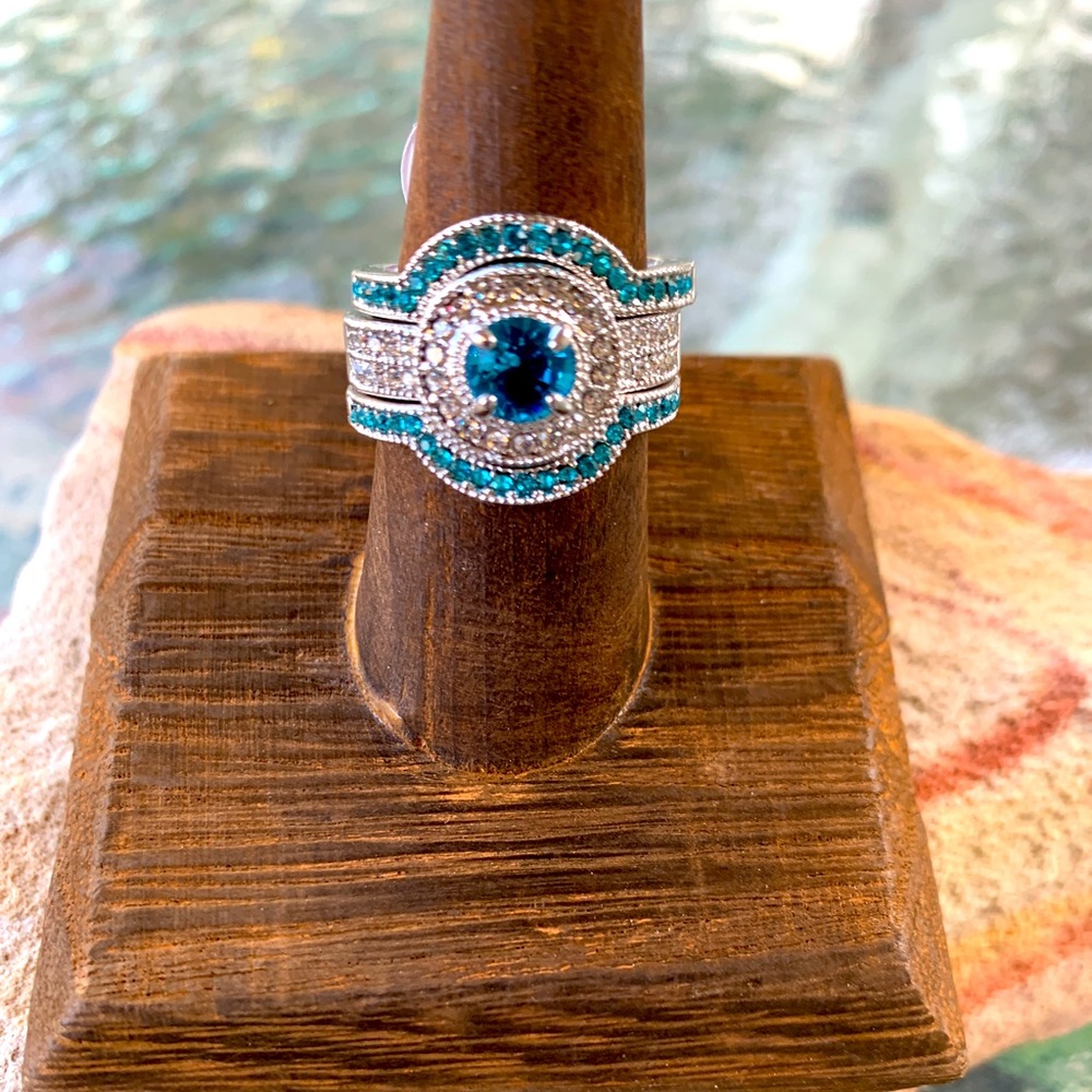 Gorgeous Blue CZ 3pc. Ring Set.